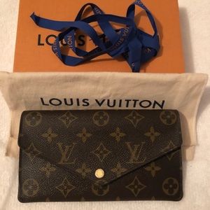 Authentic Louis Vuitton Jeanne wallet